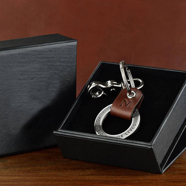 Personalized Dad Leather Keychain Engraving 1-10 Names